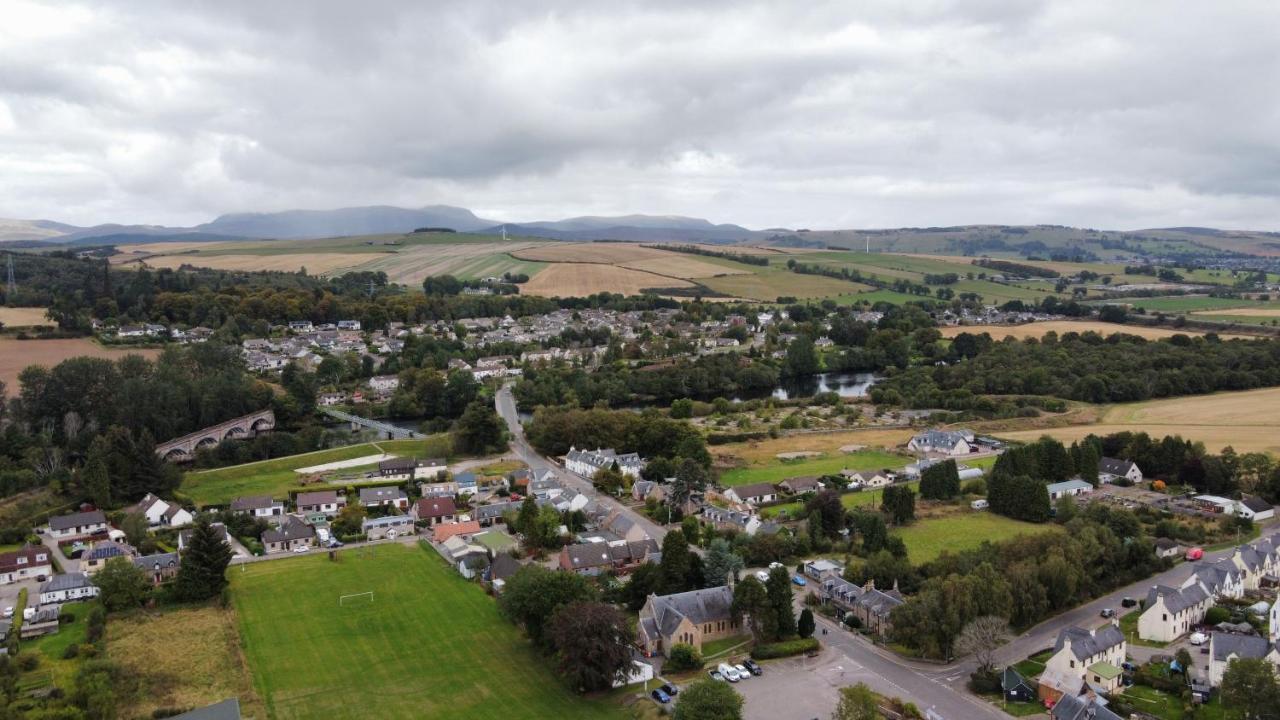 Luxury Cottage With Mountain View'S Cononbridge Extérieur photo