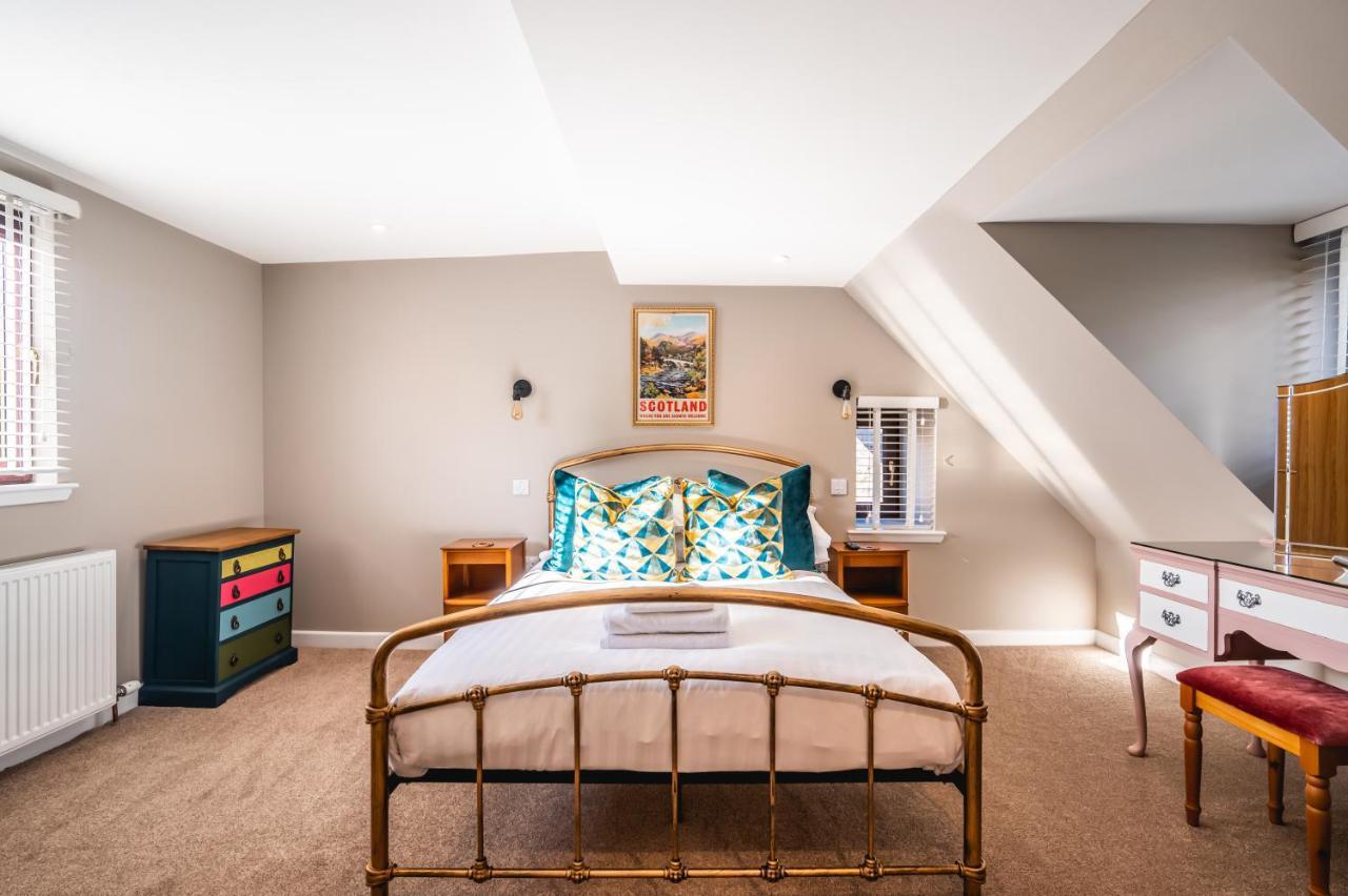 Luxury Cottage With Mountain View'S Cononbridge Extérieur photo