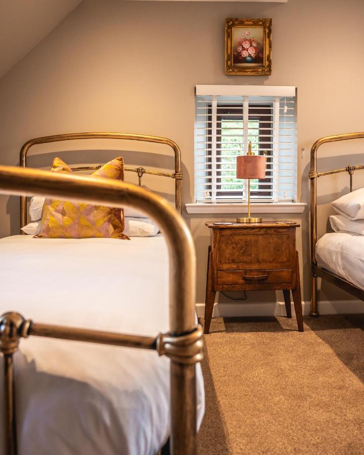 Luxury Cottage With Mountain View'S Cononbridge Extérieur photo