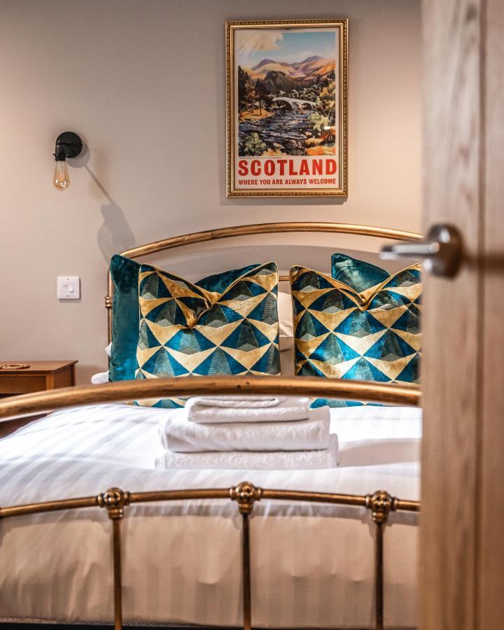 Luxury Cottage With Mountain View'S Cononbridge Extérieur photo